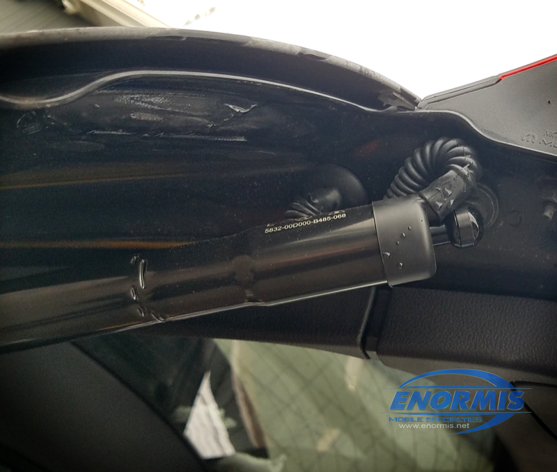 Client Gets Convenient Power Liftgate Added To 2016 Jeep Cherokee